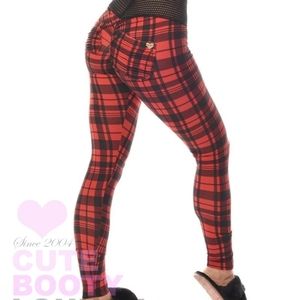 ISO cute booty Santa's helper leggings in red